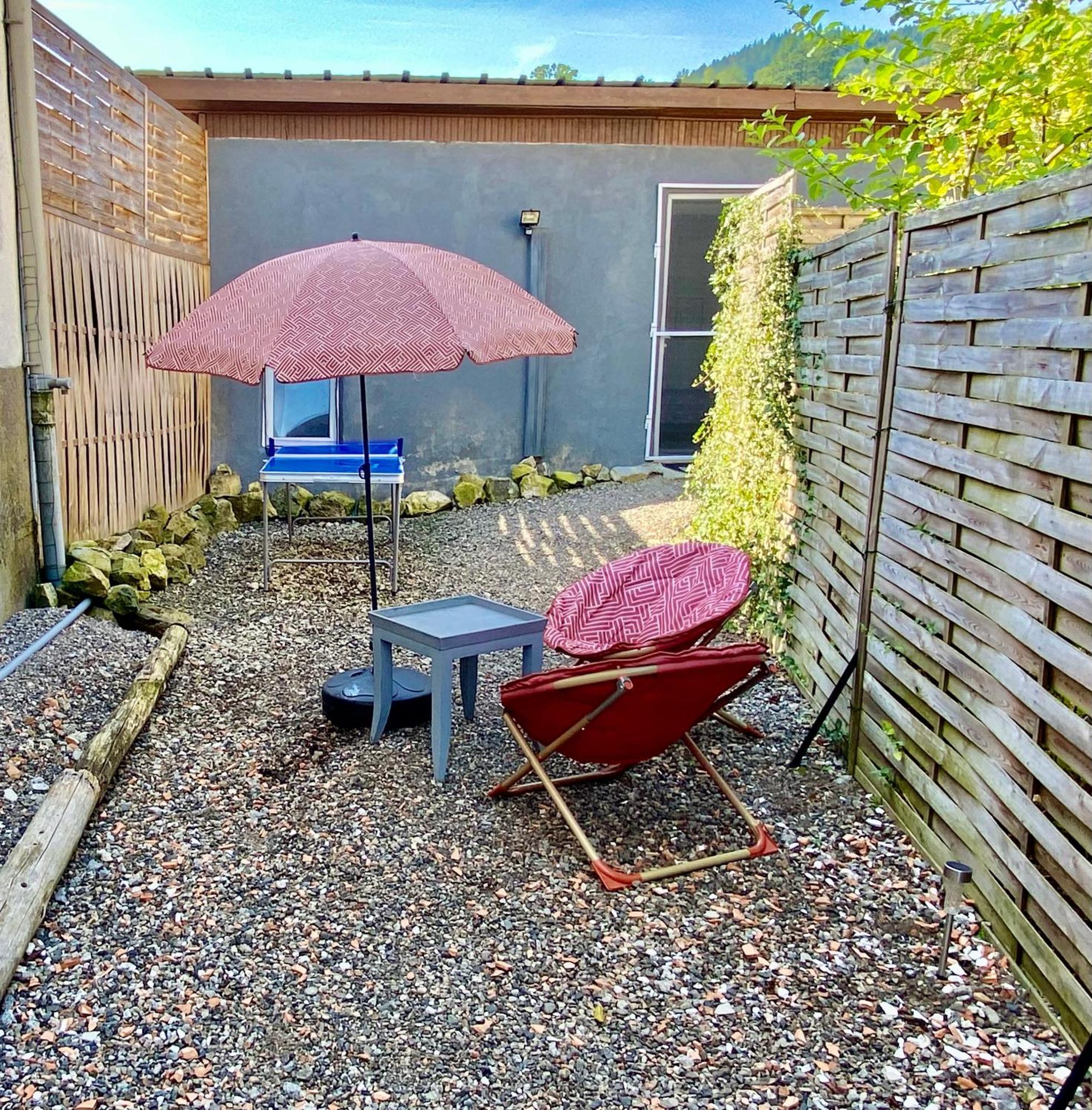 Mollau Petite Maison Au Calme Avec Jardin Cloture Les Animaux Bienvenue מראה חיצוני תמונה